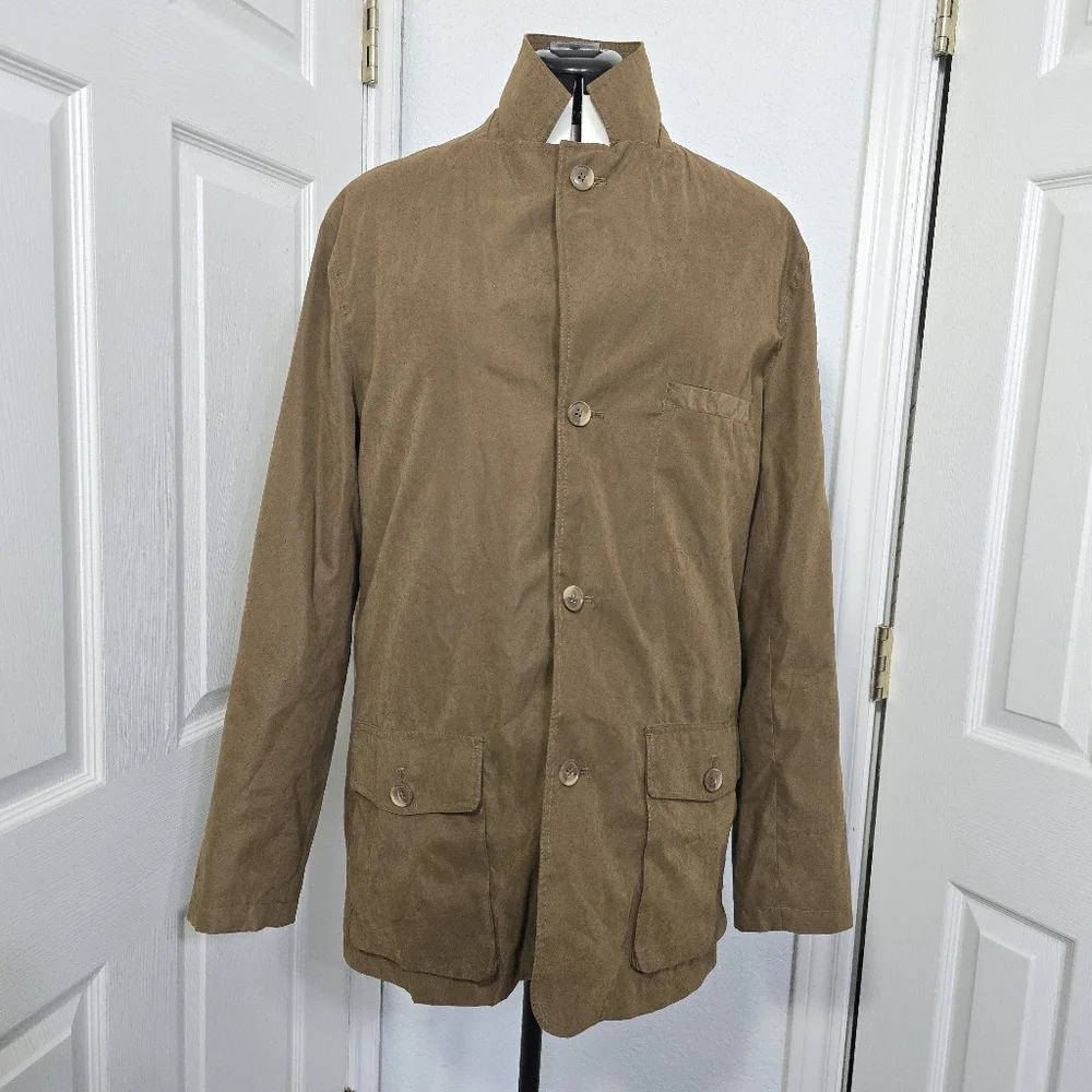 TravelSmith Tan Lightweight Chore Jacket Size Medium Utility Safari Stand Collar